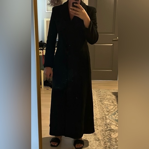 Emporio Armani floor length fitted black wool coat size 40 EUR, US 6 - Picture 2 of 14